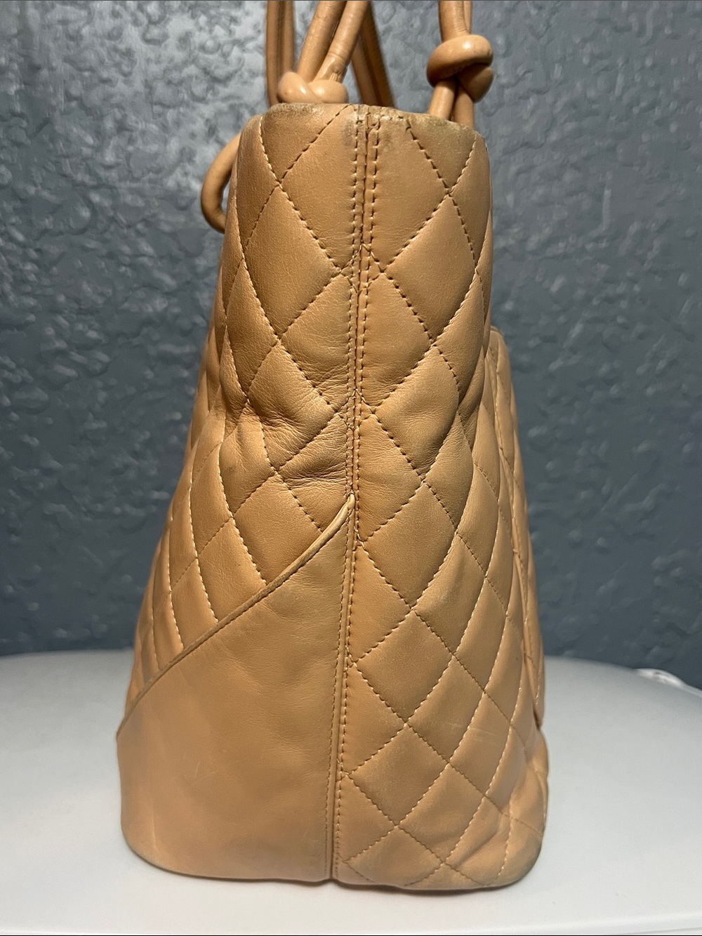 🧡 CHANEL Quilted Calfskin Large Cambon Tote Bag - Picture 4 of 17